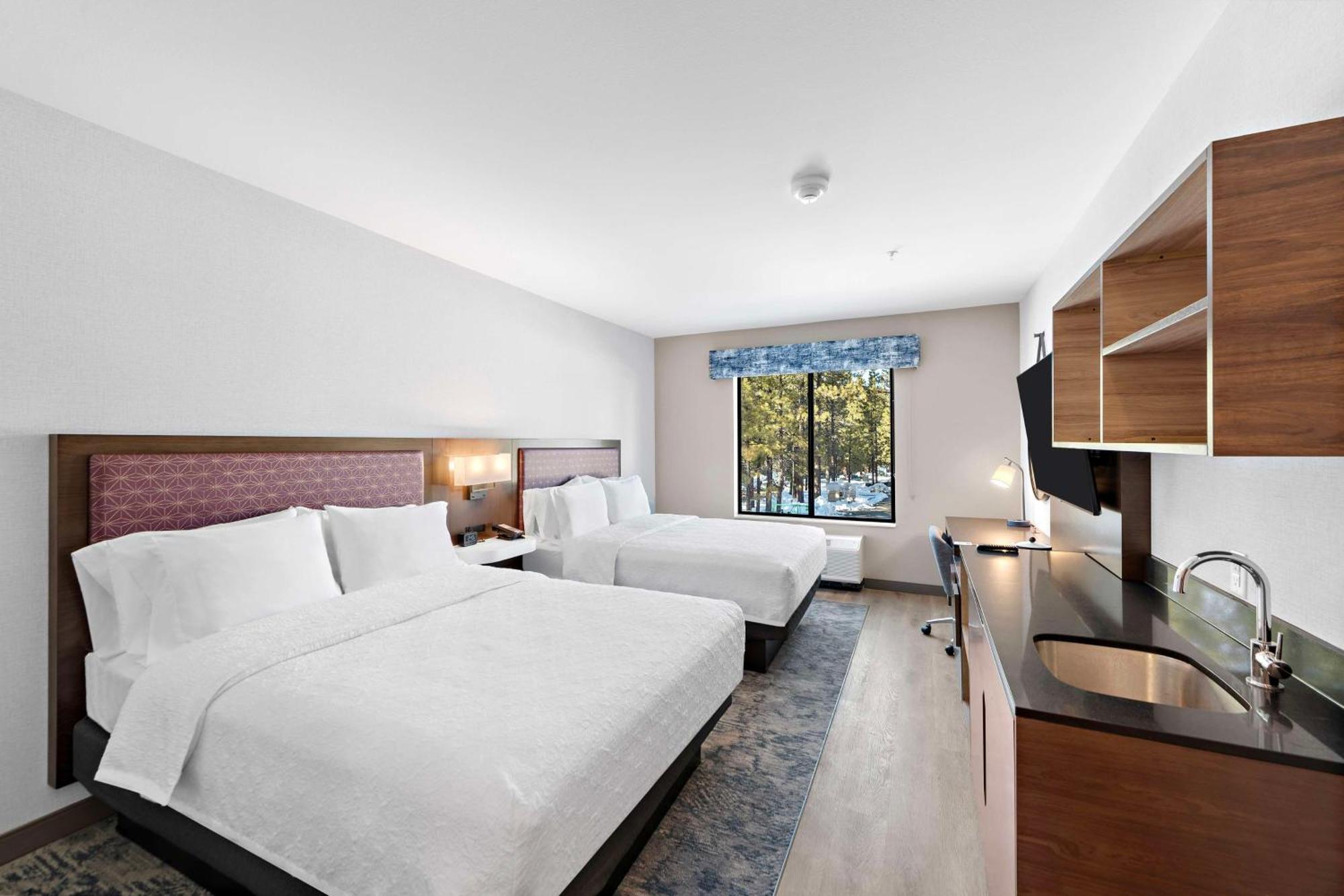 Hotel Hampton Big Bear 3*